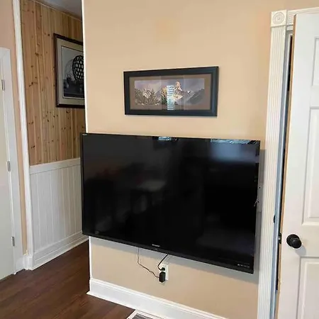 Beautiful Studio Apartment In Historic House New Haven Exterior photo